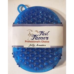 Tail Tamer Professional's Choice Horse Jelly Scrubber Mitt Blue